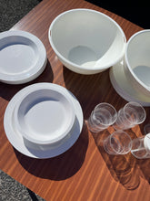 Load image into Gallery viewer, 1970's Carlo Viglino 'Pic Boll' Picnic Set for Guzzini