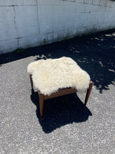Load image into Gallery viewer, Mid-Century Airest Parker Ottoman/side table