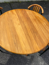 Load image into Gallery viewer, Solid Rimu Dining Set (Table + 4 Chairs)