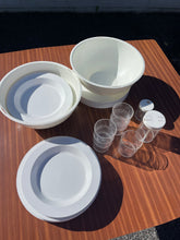 Load image into Gallery viewer, 1970's Carlo Viglino 'Pic Boll' Picnic Set for Guzzini