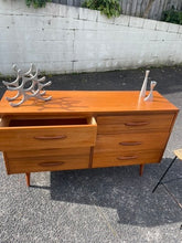 Load image into Gallery viewer, Mid-Century Draws