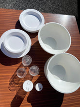 Load image into Gallery viewer, 1970's Carlo Viglino 'Pic Boll' Picnic Set for Guzzini