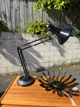 Load image into Gallery viewer, Iconic Retro Black Superlux Lamp