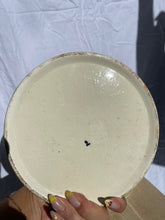 Load image into Gallery viewer, Pair of hand-painted Spanish Plates

