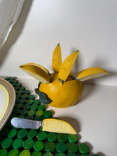 Load image into Gallery viewer, Retro lemon-shaped knife set
