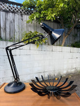 Load image into Gallery viewer, Iconic Retro Black Superlux Lamp
