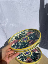 Load image into Gallery viewer, Pair of hand-painted Spanish Plates
