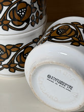 Load image into Gallery viewer, Vintage Staffordshire Pottery Stowaway Cups
