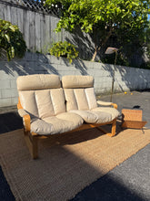 Load image into Gallery viewer, A Fred Lowen &#39;T8&#39; Two-Seater Sofa by Tessa
