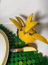 Load image into Gallery viewer, Retro lemon-shaped knife set
