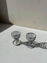 Load image into Gallery viewer, Metal spiral egg holders
