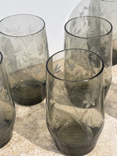 Load image into Gallery viewer, Vintage Smokey Glasses - 6
