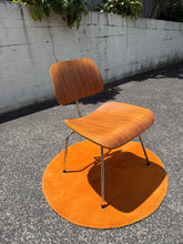 Load image into Gallery viewer, Pair of Eames Replica Chairs

